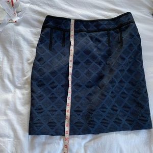Lovely Navy and Black Ann Taylor Skirt Sz 10